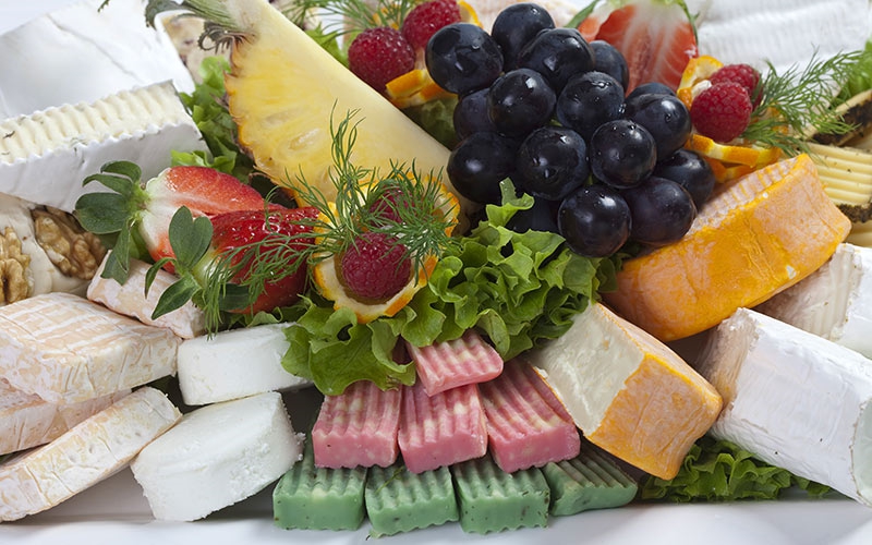 Käsearrangement mit ganzen Stücken